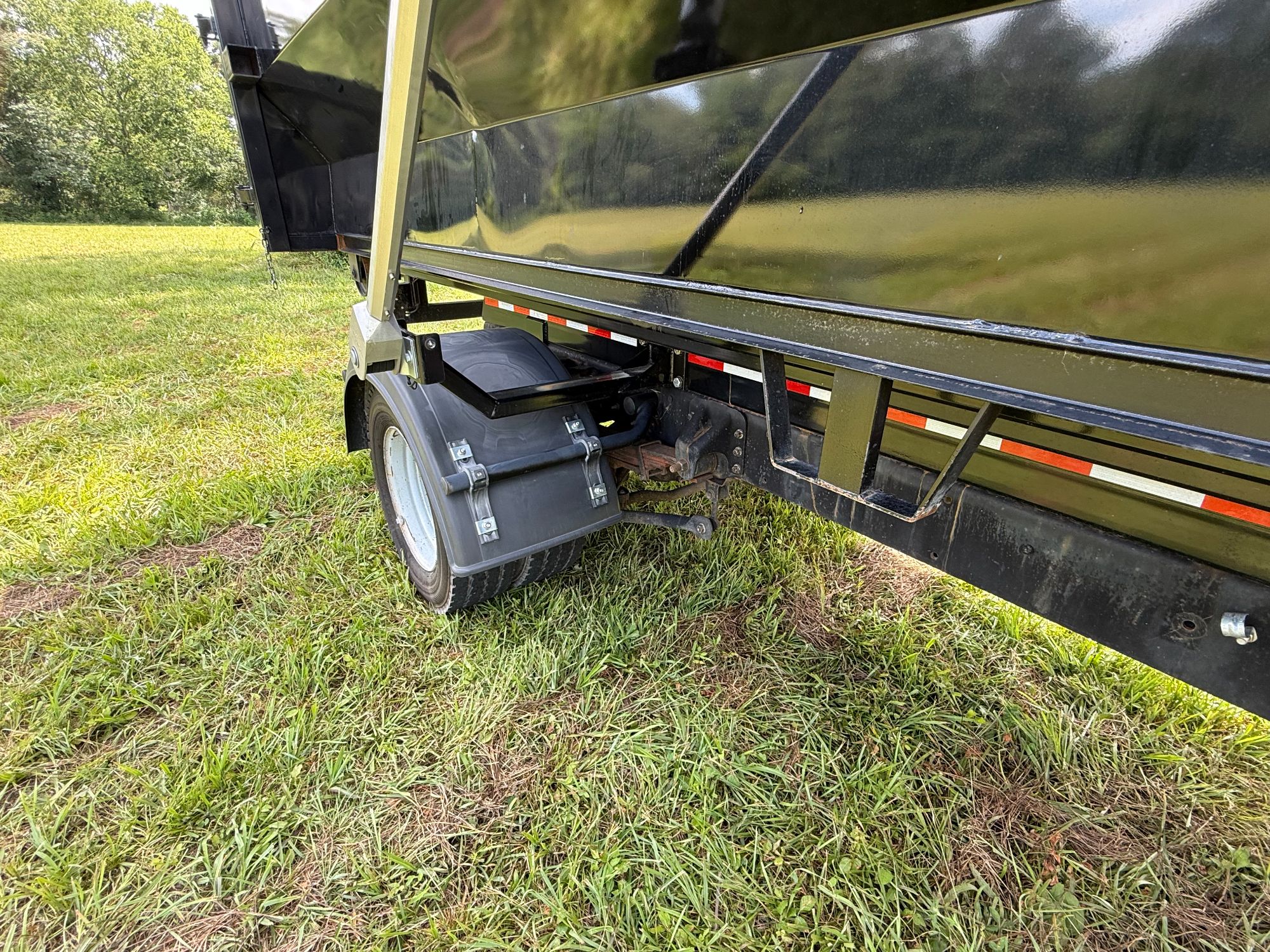 Lot image 10