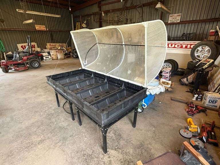 Vegepod Growing Pod w/Stand 39"x78" - Mesh top w/irrigation, Plastic tray, Metal stand
