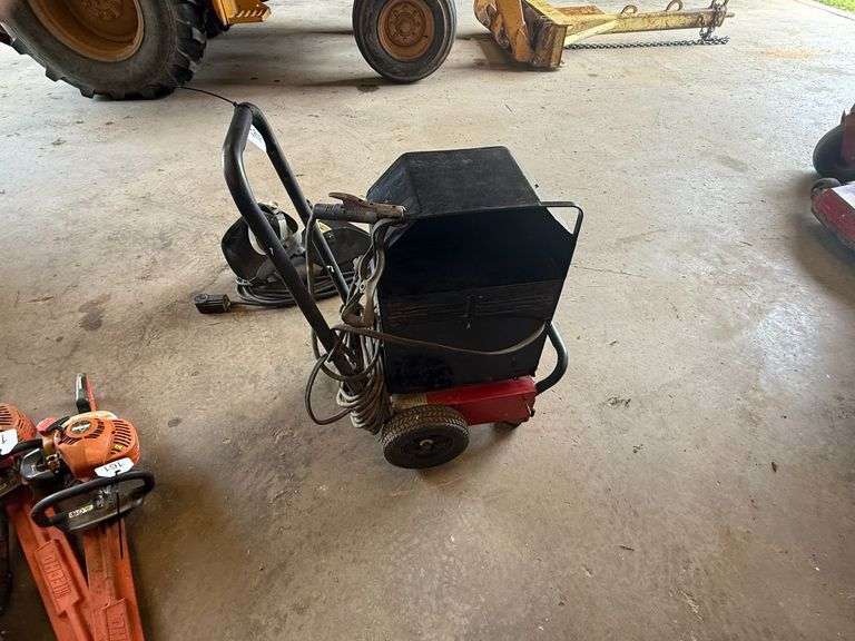 Lincoln 225 Welder