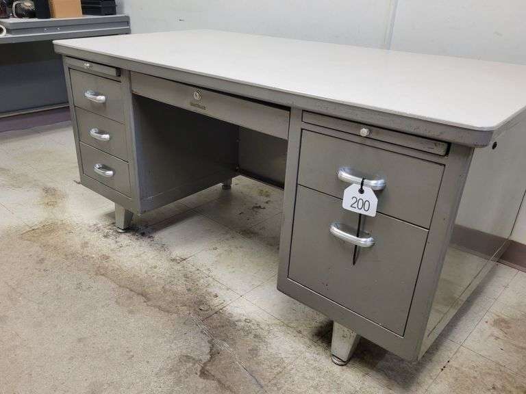 Vintage Shaw Walker Metal Tanker Desk - 59 1/2" W x 29 1/2" D x 31 1/2" H - Good condition