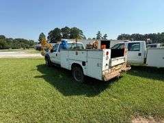 2006 Ford F-450 Power Stroke Utility Bed - 4x4, Bad motor, Automatic Transmission - Walker Co Water & Sewerage Surplus