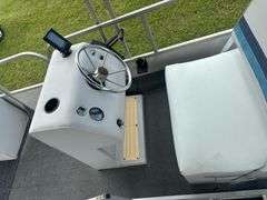 1986 Starcraft Marine Pontoon Boat - 90 hp Johnson motor, 24' w/ trailer - Bill of Sale Only