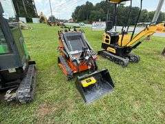 AGT Industrial YF2-380 Mini Skid Steer - gas, 15 hp