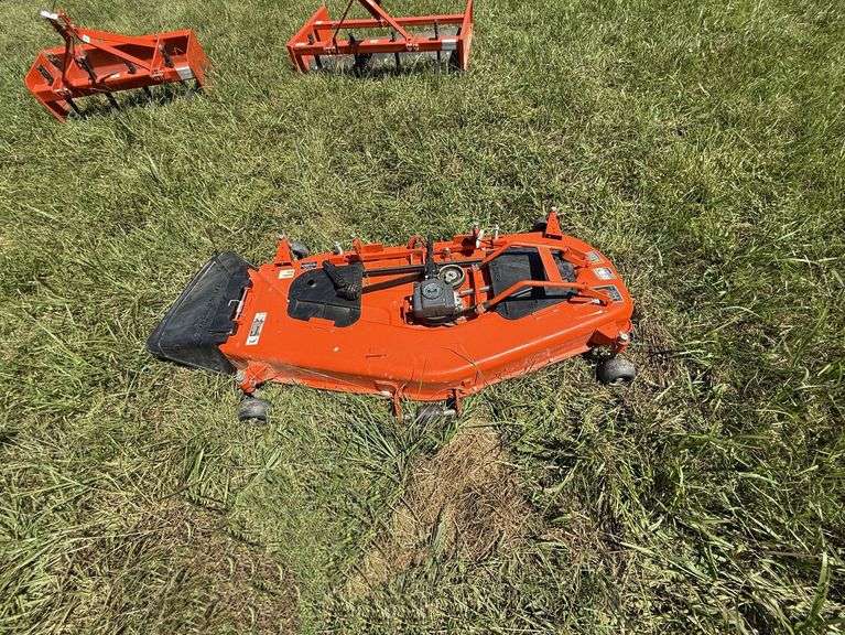 Kubota B1768 Mower Deck - 5', 4 Dolly Wheels