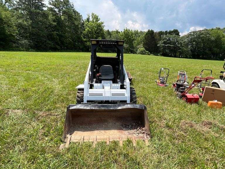 Bobcat Skid Steer Loader 743