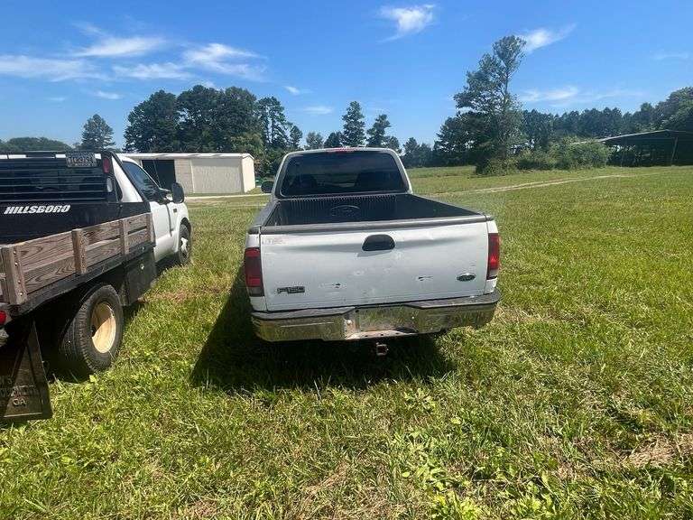 1999 Ford F150 Lariat Offroad 4x4 - Extended cab, Power windows/doors/mirrors, Automatic, Driven to Sale Site