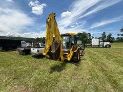 New Holland LB75B - Clam shell front bucket, Extend-a-hoe, 4 x 4, Cab, 5286 hrs, 36" back bucket