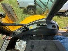 New Holland LB75B - Clam shell front bucket, Extend-a-hoe, 4 x 4, Cab, 5286 hrs, 36" back bucket