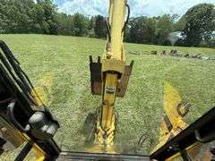 New Holland LB75B - Clam shell front bucket, Extend-a-hoe, 4 x 4, Cab, 5286 hrs, 36" back bucket