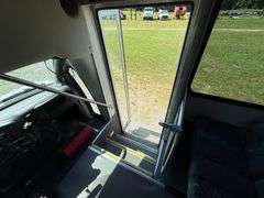 2006 GMC C5500 32 Passenger Center Aisle Bus - Diesel, Runs well, New batteries, Used exclusively for church transport, Showing 37,584 miles