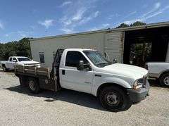 2004 Ford 350 DRW Super Duty Flat Bed Truck - Power Stroke, Diesel, Automatic, Showing 126,510 miles, Driven to sale site
