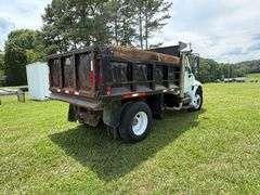 2007 International Dump Truck 4300 M7 Dura Star - 11' Dump bed, Straight shift 6 speed transmission