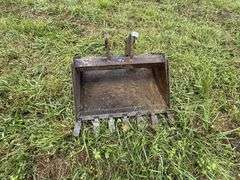 Backhoe Bucket - Ford 36"