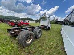 1997 Ford L9000 Truck - Driven to sale site