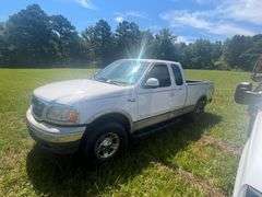1999 Ford F150 Lariat Offroad 4x4 - Extended cab, Power windows/doors/mirrors, Automatic, Driven to Sale Site