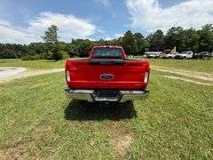 2017 Ford F-250 STX 4x4 Long Wheelbase King Cab Pickup - 243,996 miles showing, Cloth seats, Power windows, Fifth wheel
