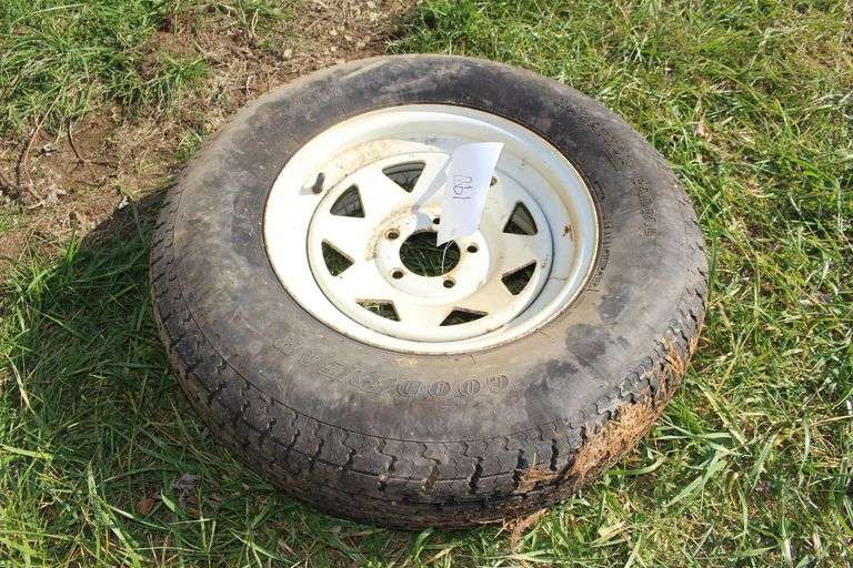 Goodyear ST225/75R15 Tire image