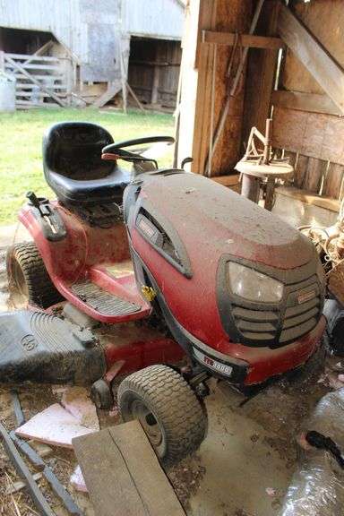 Craftsman YTS 3000 Riding Lawn Mower image
