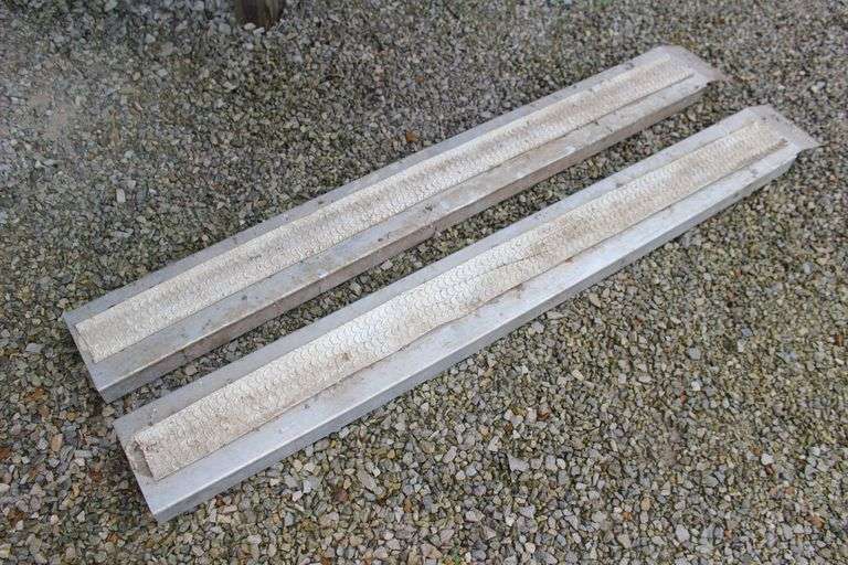 (2) 7 1/2 Ft. Aluminum Ramps image