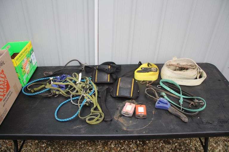 Ratchet Straps, Bungee Cords, Alltrade Strap Wrench, Knee Pads, and Misc image