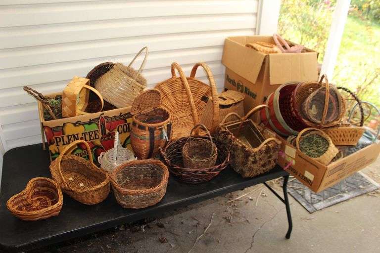 Various Size Wicker Baskets image