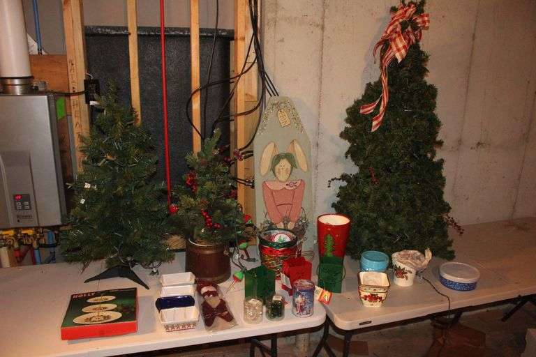 (3) Christmas Trees, Holly Tidbit Tray, Baking Dishes, Baskets, Plastic Containers, and Misc. Decorations image