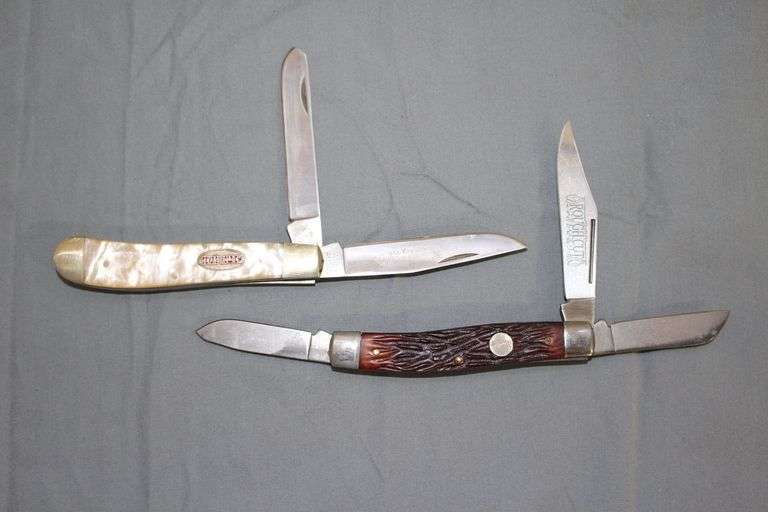 Smith & Wesson 2 Blade Pocket Knife and Camillus Rough Cut 3 Blade Pocket Knife image