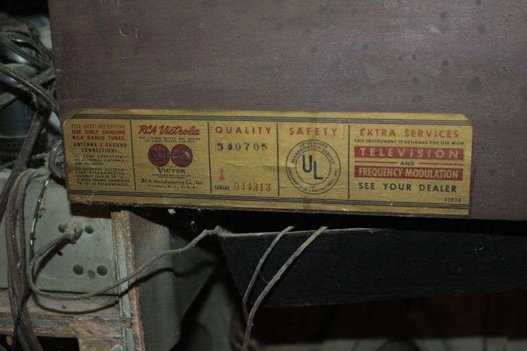 Victrola Cabinet with AM Radio