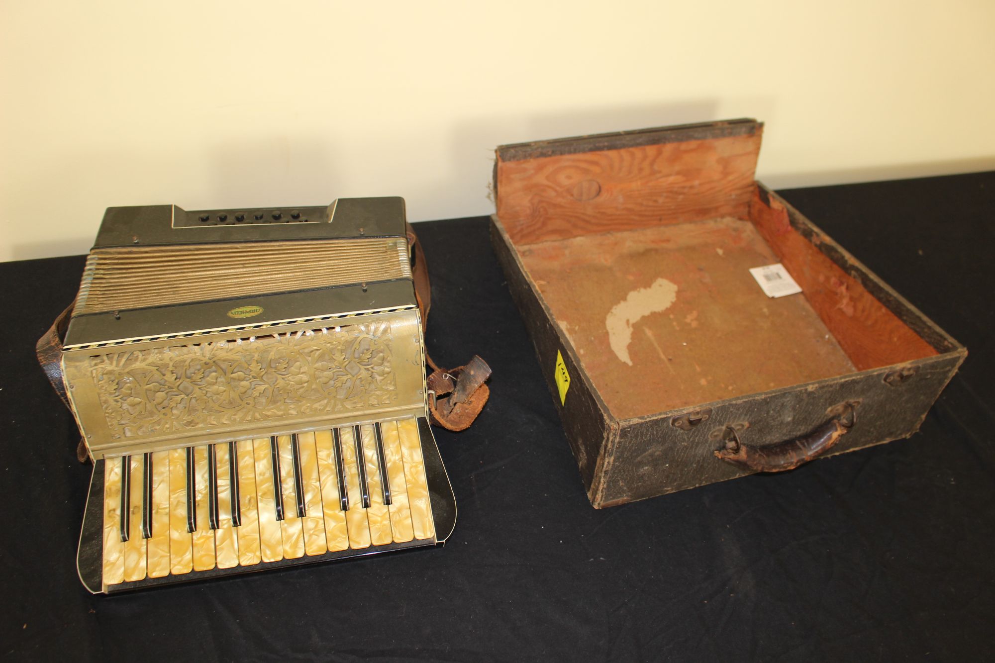 Lot image 1