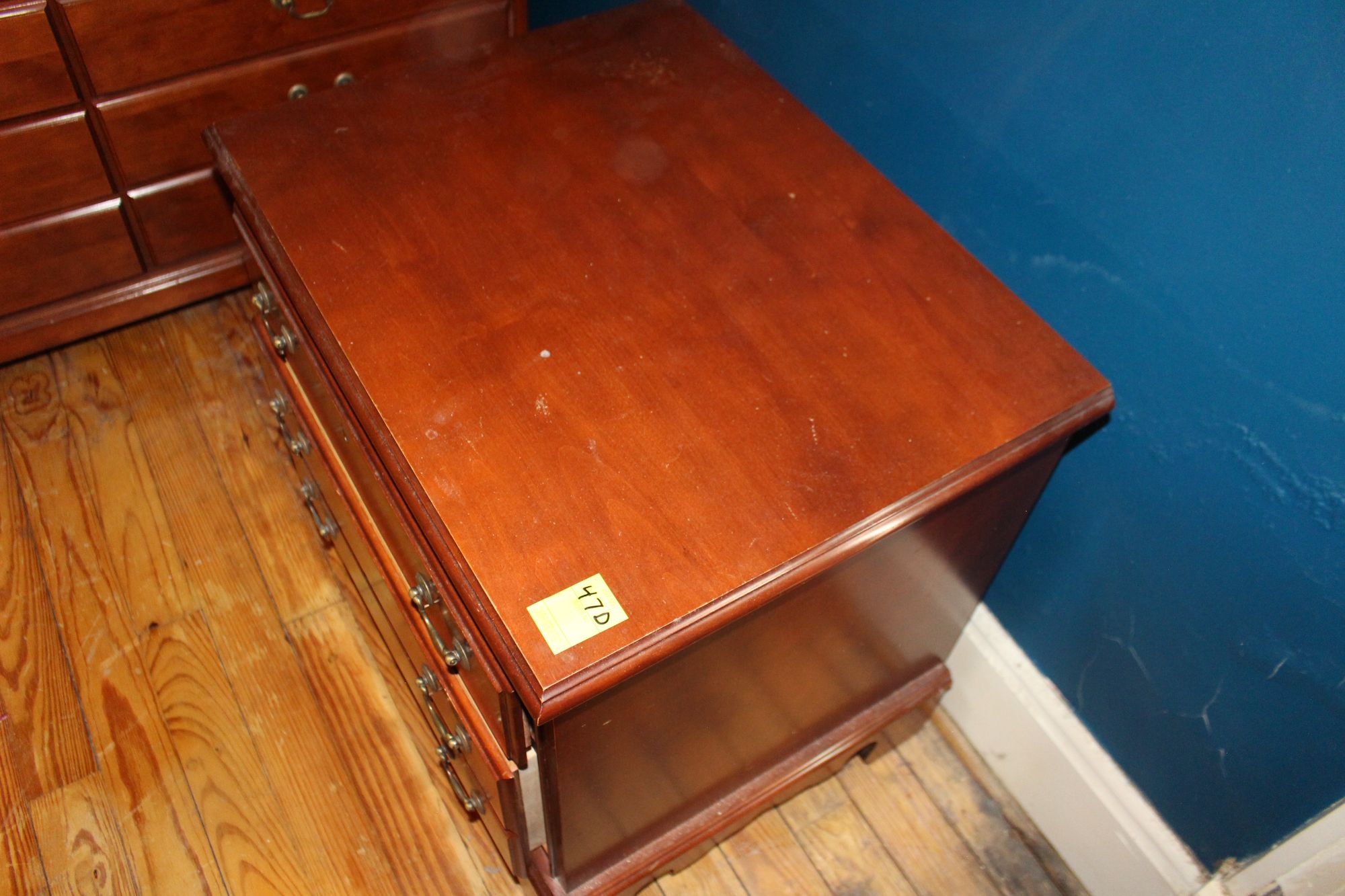 Lot image 2