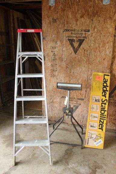 Davidson 6 Ft. Aluminum Step Ladder, Roller Stand, and Aluminum Ladder Stabilizer image