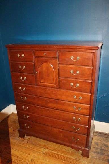 Chest of Drawers image