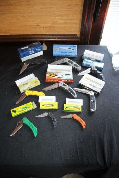 (9) Pocket Knives image