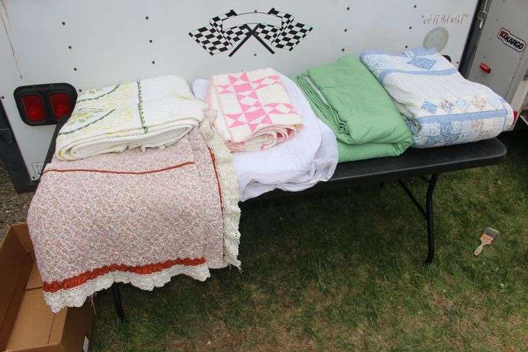 (6) Machine Stitched Quilts image