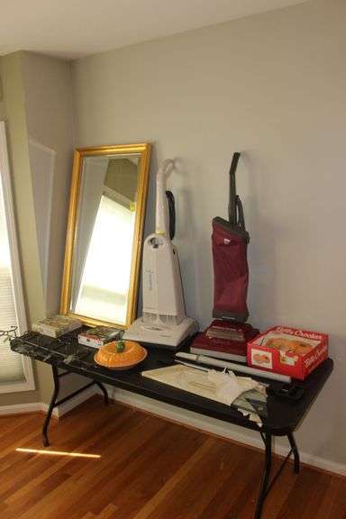 500 and 750 Piece Puzzles, Betty Crocker Pie Plate, Mirror, Simplicity 6 Series Vacuum, Glass Shelves, Grabber, Decorative Rack, and Hoover Elite Vacuum image