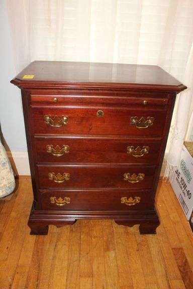 Kincaid 4-Drawer Night Stand image