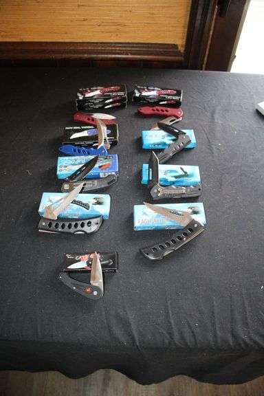 (10) Pocket Knives image