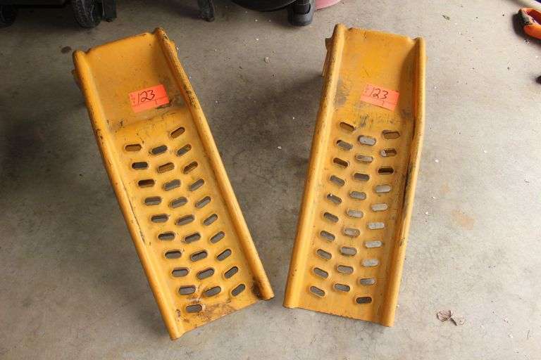 (2) Tire Ramps image