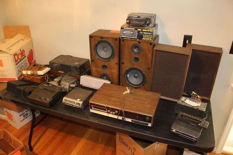 Magnavox Stereo Speakers, Radios, and Record Player image