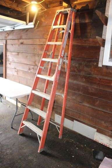 Gribbins Insulation 8 Ft. Step Ladder image