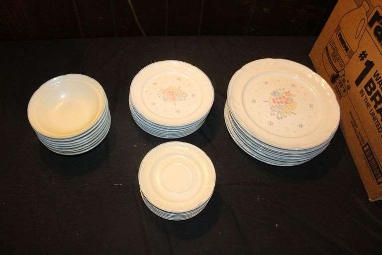 Country Basket Decorative Plates, Bowls, and Saucers image