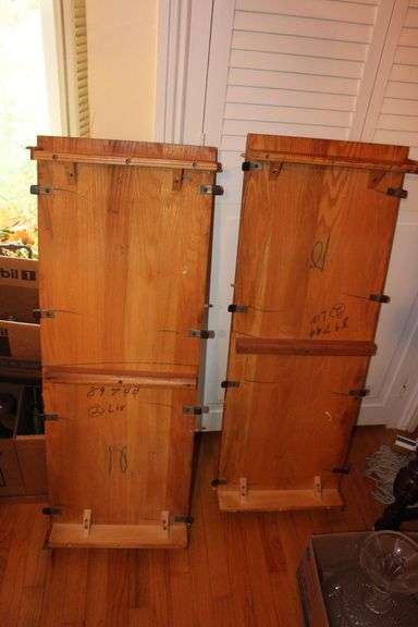Giguere and Morin Dining Room Table, (6) Chairs, and (2) Leaves