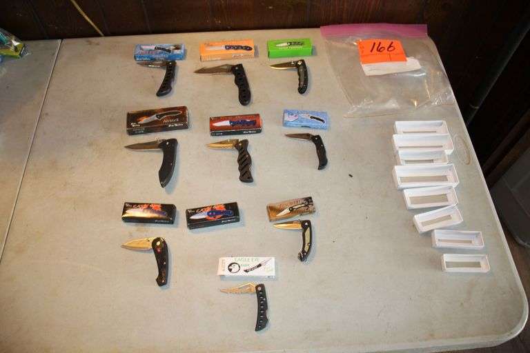 (10) Pocket Knives image