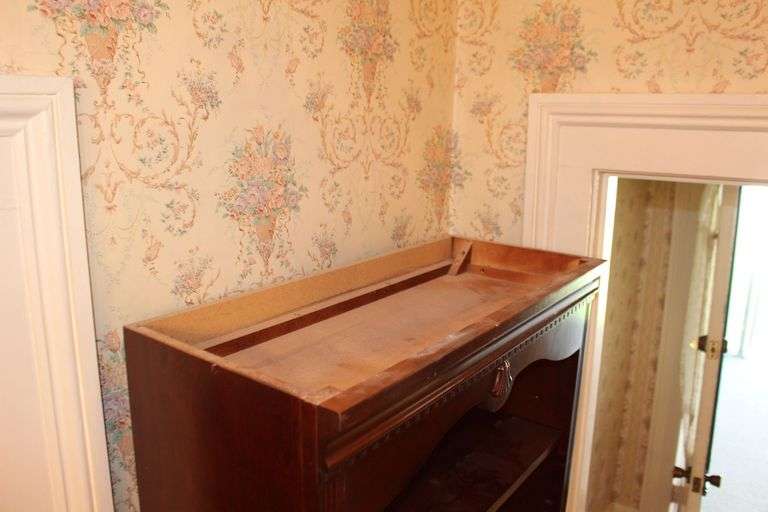 2 Door Bookshelf