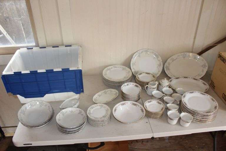 Mikasa Fine China Plates, Bowls, Saucers, Serving Dishes, Cups, and Misc Dishes image