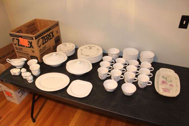 Pfaltzgraff Dishware, Cups, Plates Saucers, Bowls, and Platters image