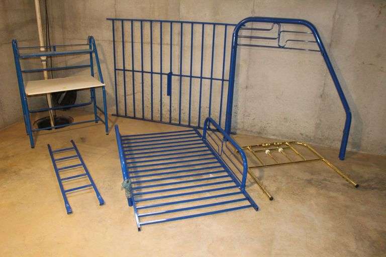 Twin and Full Size Bunk Bed and Twin Size Headboard image
