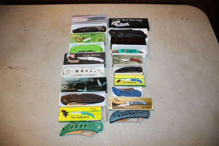 (10) Pocket Knives image