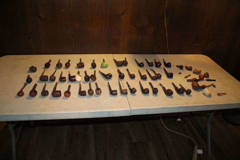 (40) Pipes and Misc. Pipe Parts image