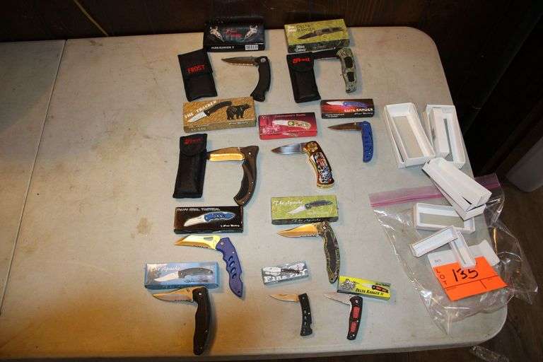 (10) Pocket Knives image